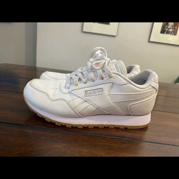 Reebok Classic Women’s Shoes - Picture 3 of 6